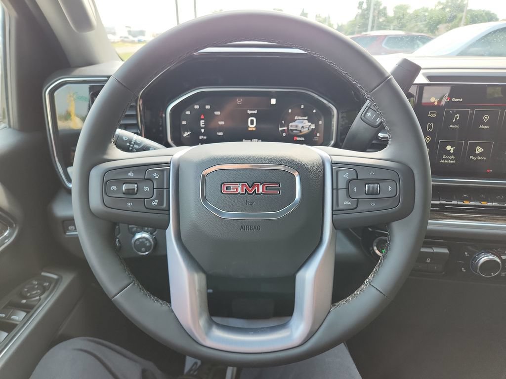 2026 GMC Sierra 1500 SLE - Photo 17