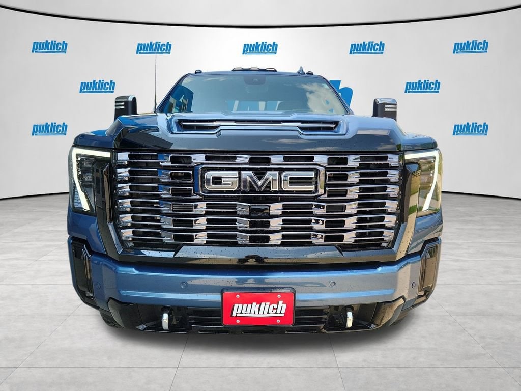 2026 GMC Sierra 3500HD Denali Ultimate - Photo 11
