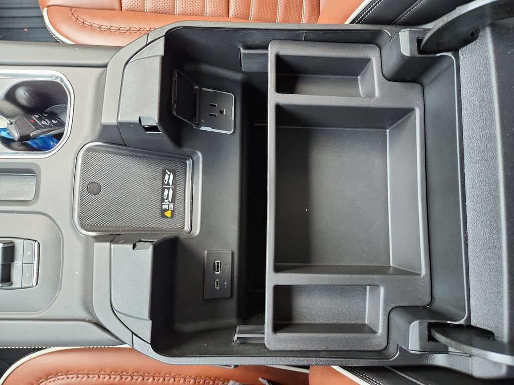 2026 GMC Sierra 3500HD Denali Ultimate - Photo 29