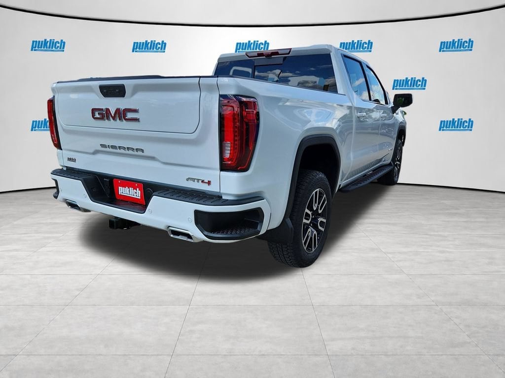 2026 GMC Sierra 1500 AT4 - Photo 6
