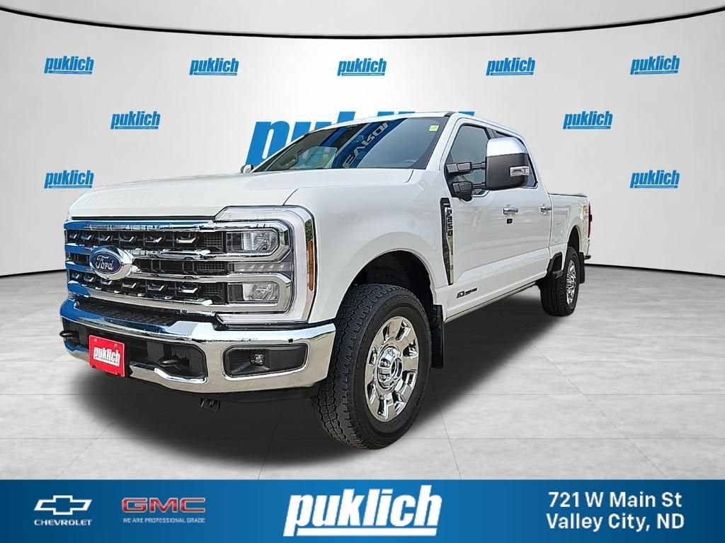 Used 2025 Ford F-250 Lariat Truck