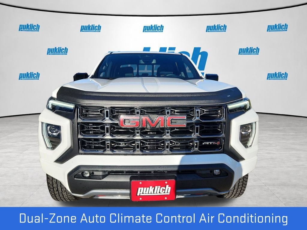 2025 GMC Canyon AT4 - Photo 13