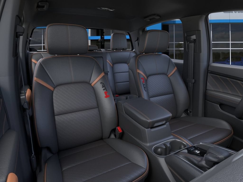 2026 GMC Canyon AT4 - Photo 17
