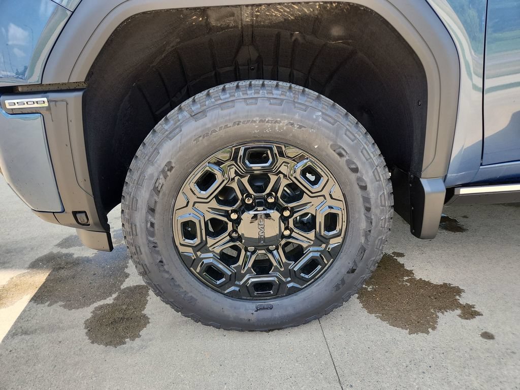 2026 GMC Sierra 3500HD Denali Ultimate - Photo 30