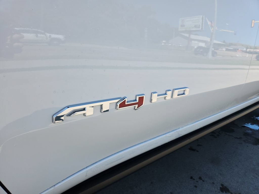 2026 GMC Sierra 2500HD AT4 - Photo 33