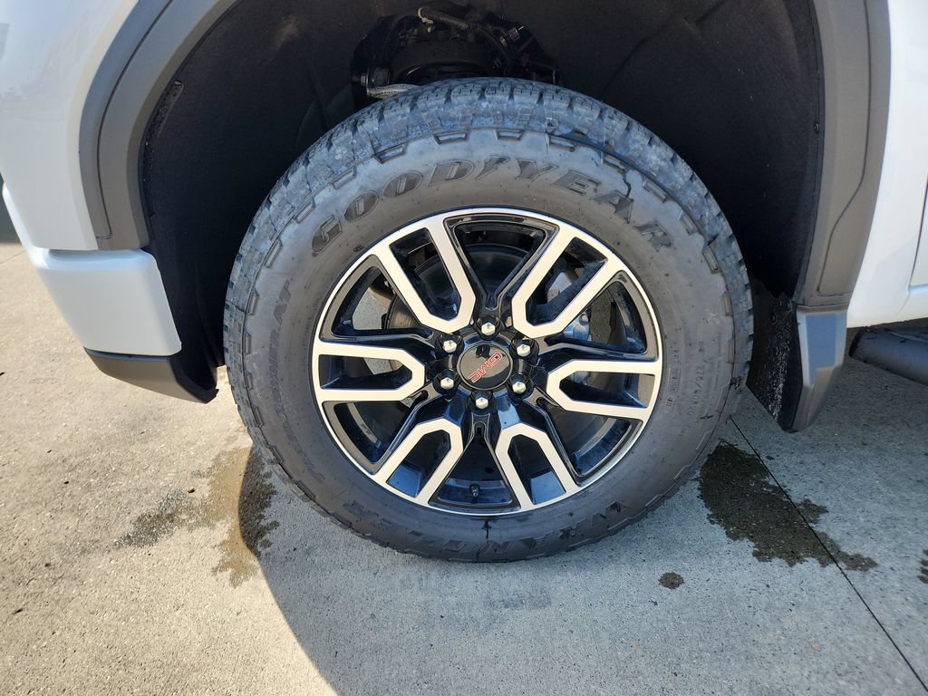 2026 GMC Sierra 1500 AT4 - Photo 30