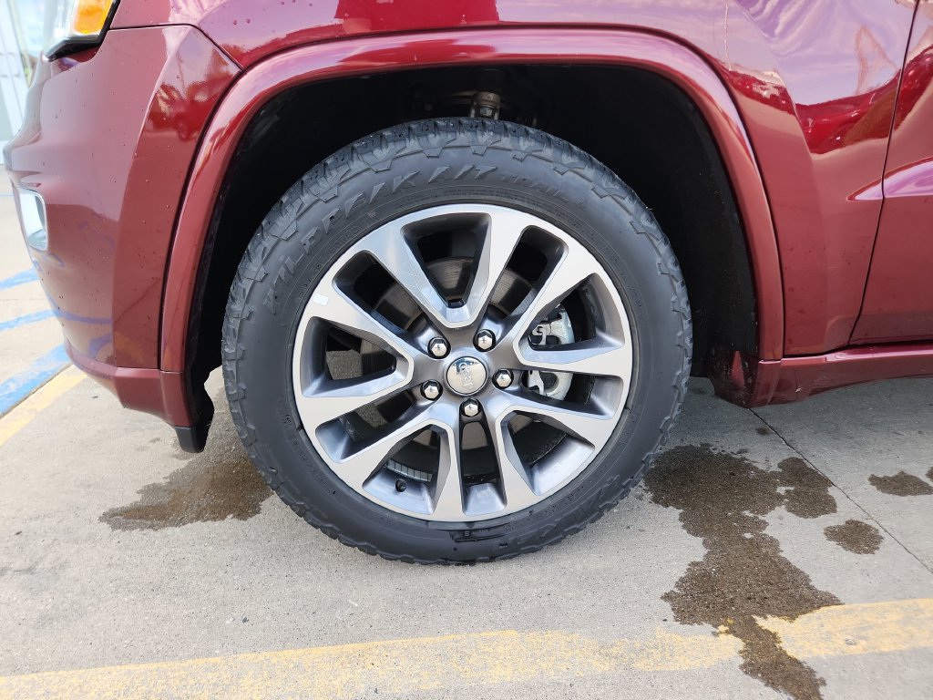 2017 Jeep Grand Cherokee Overland - Photo 32