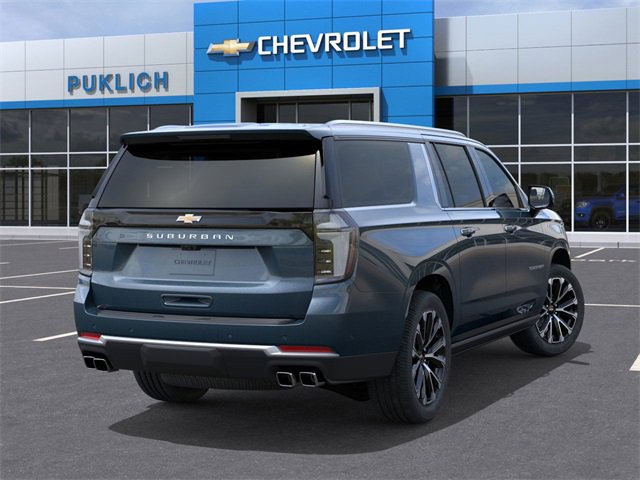 2026 Chevrolet Suburban High Country photo 4