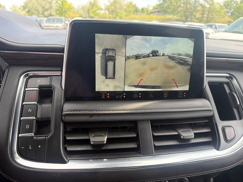 2023 Chevrolet Suburban Premier - Photo 16