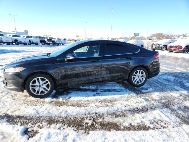 2014 Ford Fusion SE photo 4