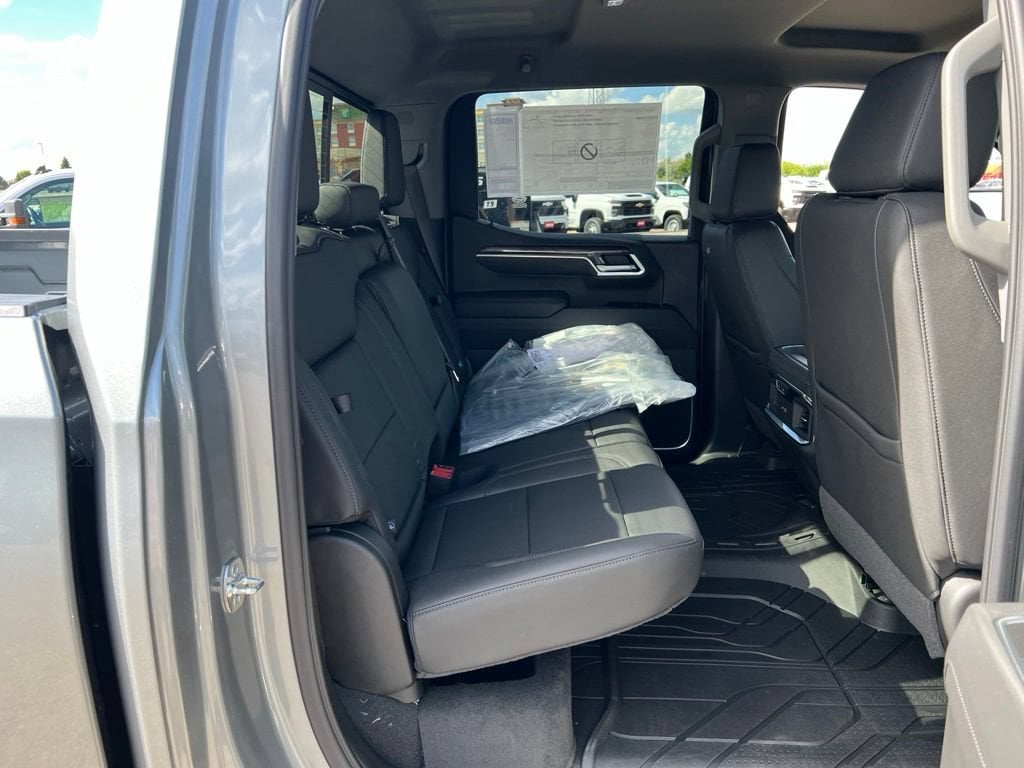 2026 Chevrolet Silverado 1500 LTZ - Photo 32