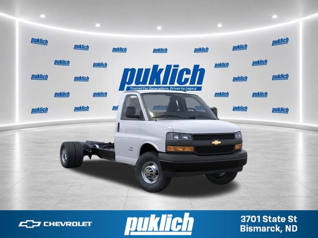 2025 Chevrolet Express Cutaway 4500 Cutaway Van 