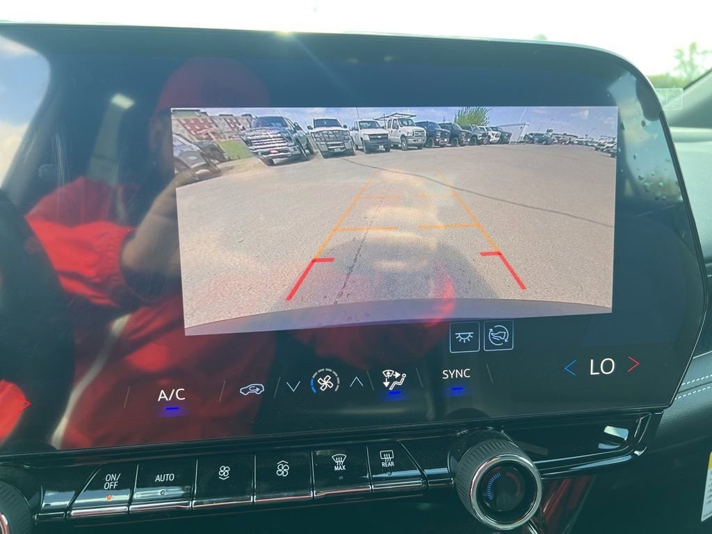 2024 Chevrolet Blazer EV Fleet - Photo 18