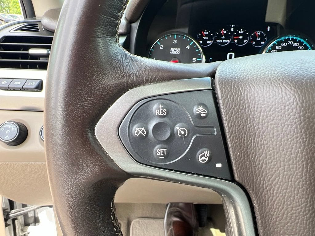 2020 Chevrolet Suburban Premier - Photo 20