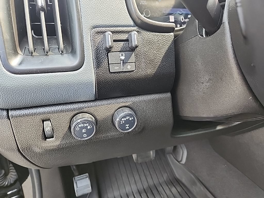 2022 Chevrolet Colorado Z71 - Photo 14