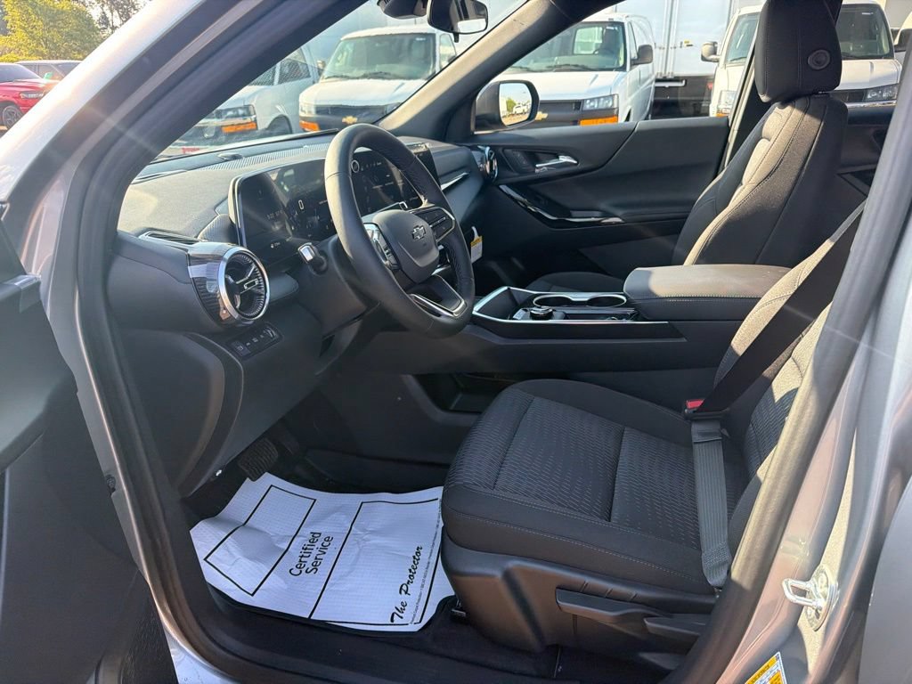 2027 Chevrolet Equinox LT - Photo 26