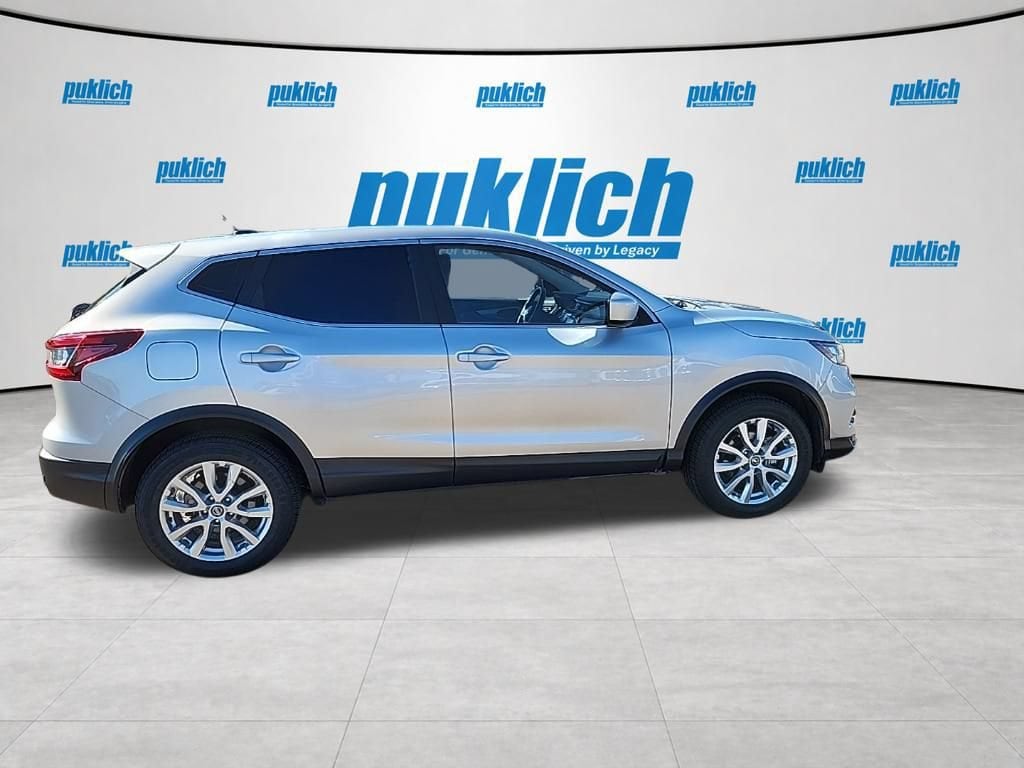 2022 Nissan Rogue Sport S - Photo 6