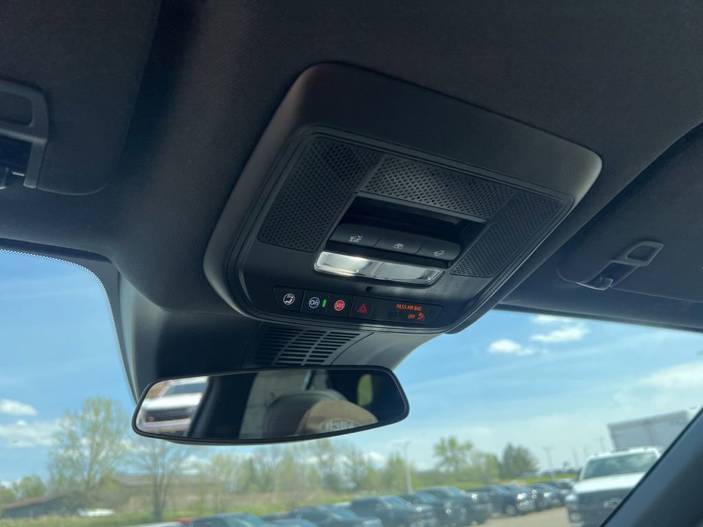 2025 Chevrolet Blazer EV LT - Photo 18