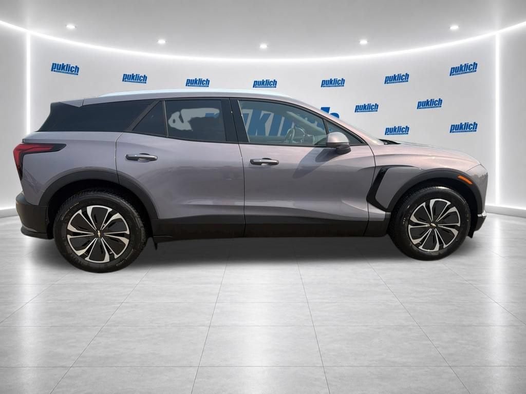 2025 Chevrolet Blazer EV LT - Photo 9