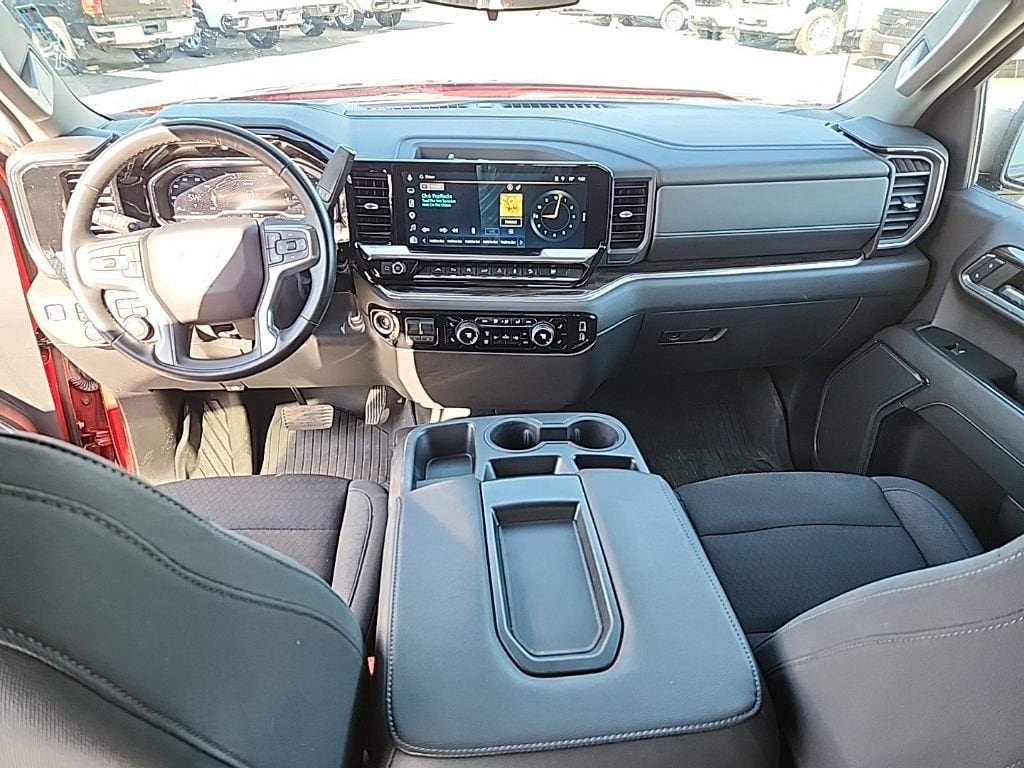 2023 Chevrolet Silverado 1500 LT - Photo 38