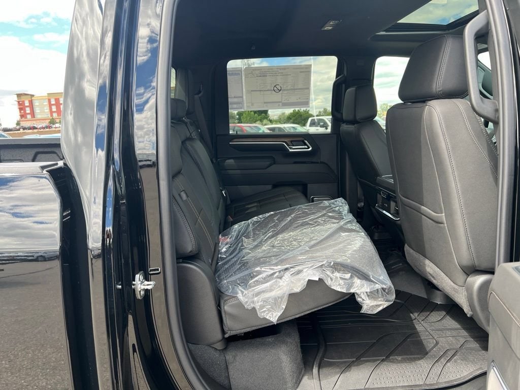 2026 Chevrolet Silverado 2500 HD High Country - Photo 33