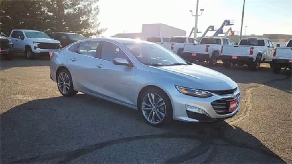 Used 2021 Chevrolet Malibu LT Car