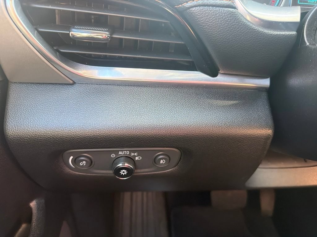 2019 Chevrolet Traverse RS - Photo 12
