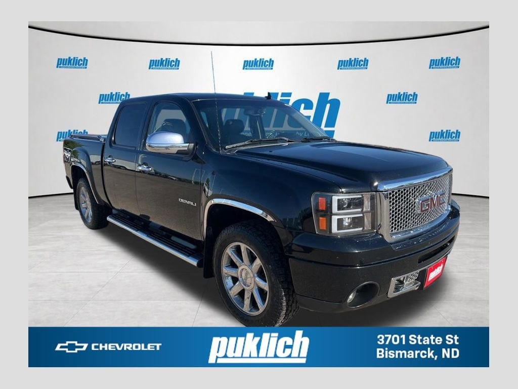 2013 GMC Sierra 4WD Crew Cab Short Box's photo