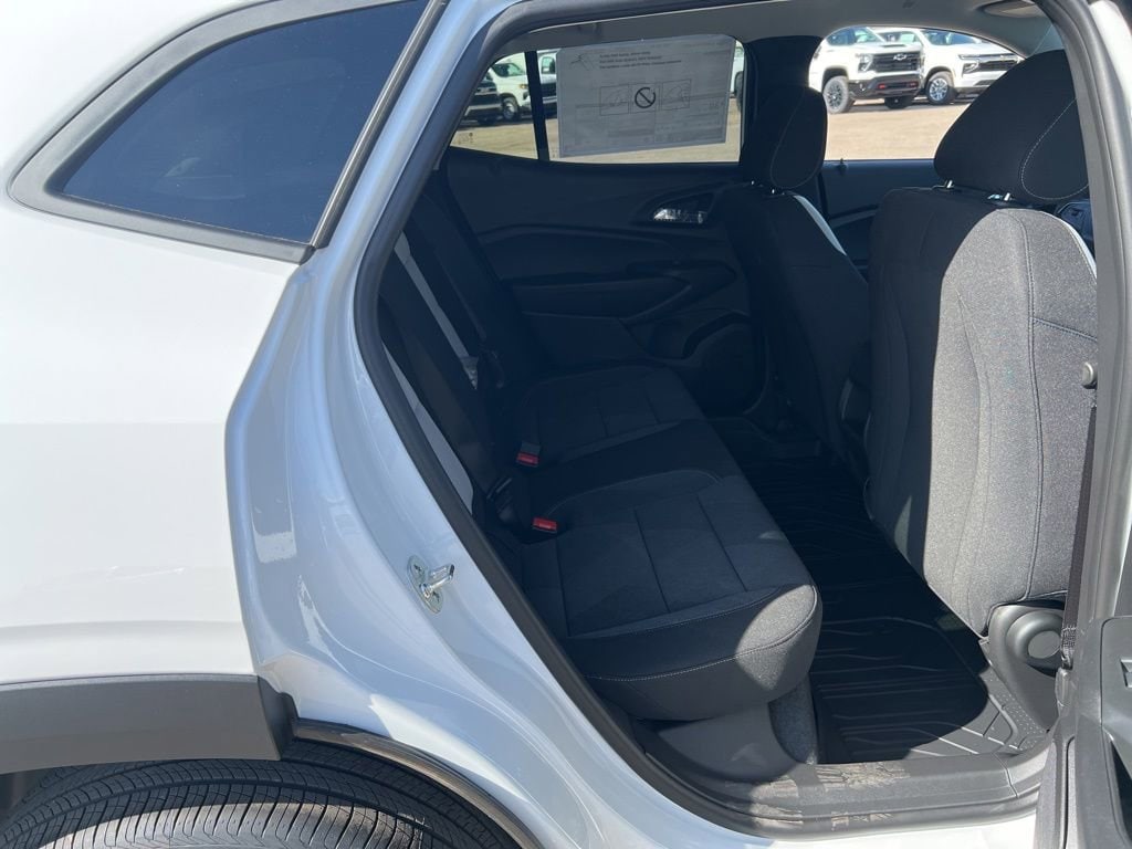 2026 Chevrolet Trax LS - Photo 27