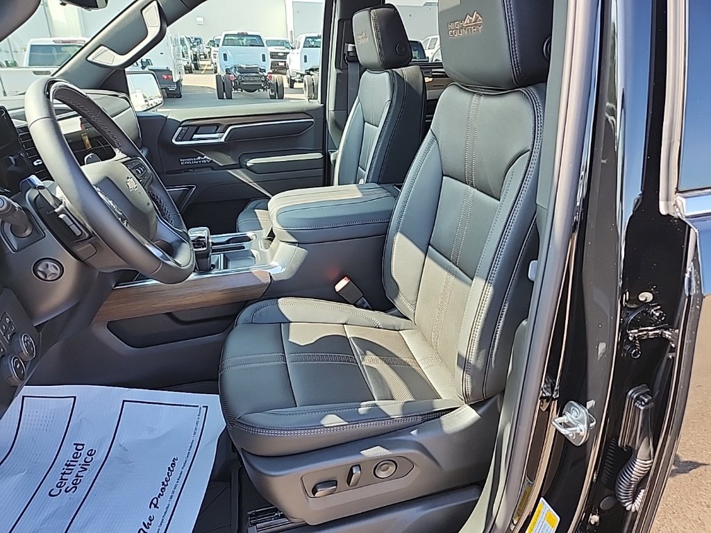 2026 Chevrolet Silverado 1500 High Country - Photo 40