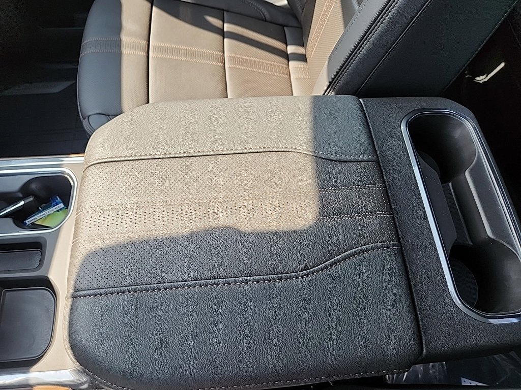 2026 Chevrolet Silverado 1500 High Country - Photo 33