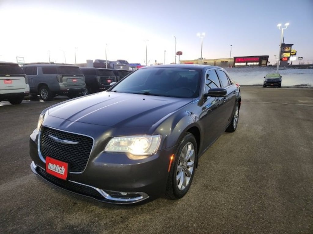 Used 2015 Chrysler 300 Limited