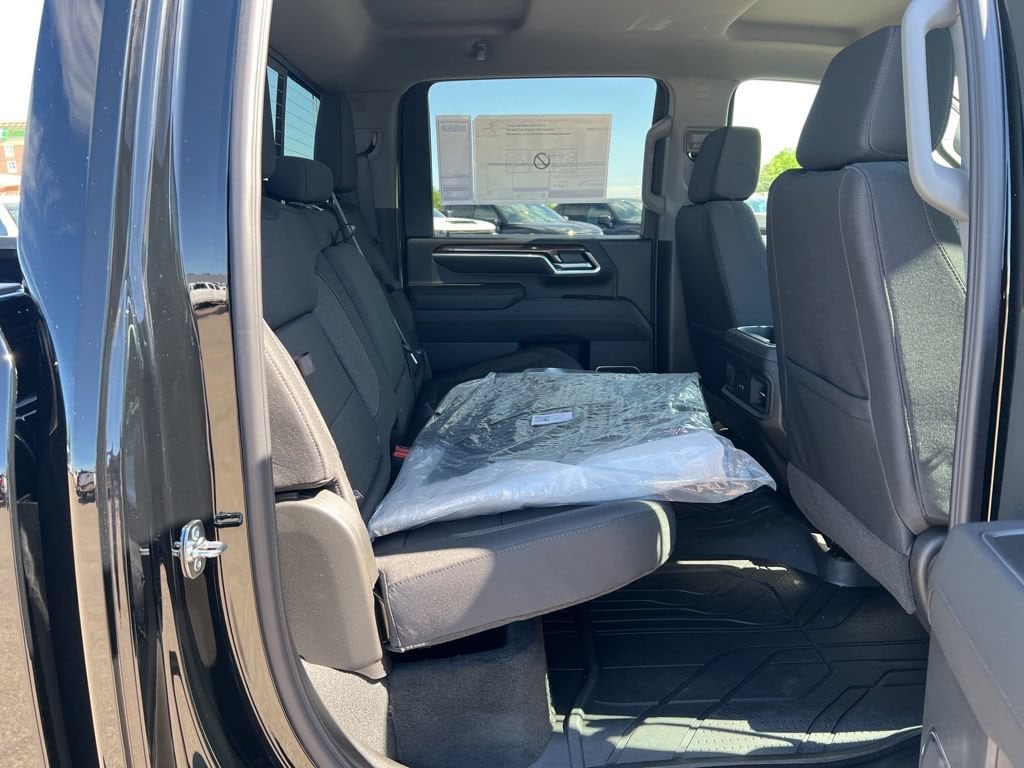 2026 Chevrolet Silverado 3500 HD LT - Photo 29