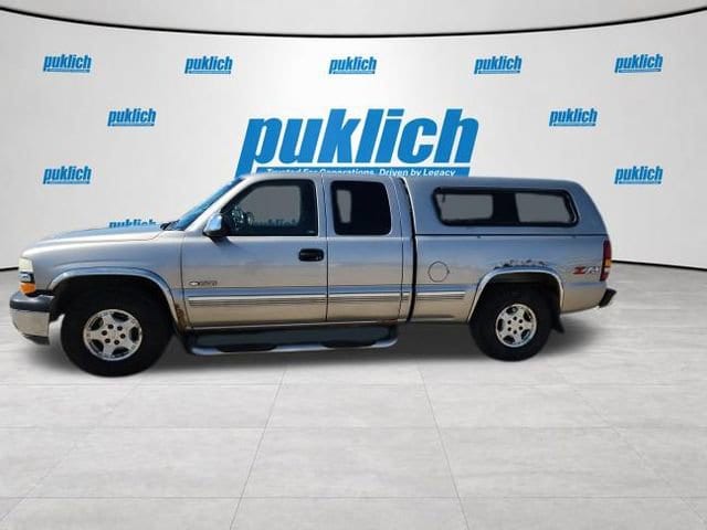 Used 2002 Chevrolet Silverado 1500 LS with VIN 1GCEK19T52E251931 for sale in Bismarck, ND