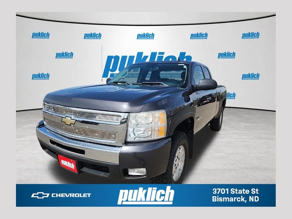 2010 Chevrolet Silverado 1500 LT 4X4 Extended Cab MWB's photo
