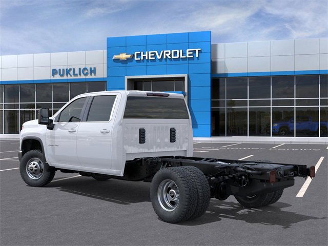 2025 Chevrolet Silverado 3500HD Work Truck photo 3