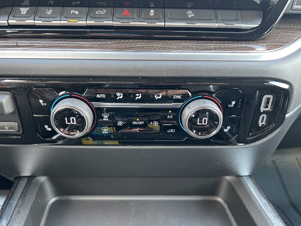2026 Chevrolet Silverado 3500 HD LT - Photo 15