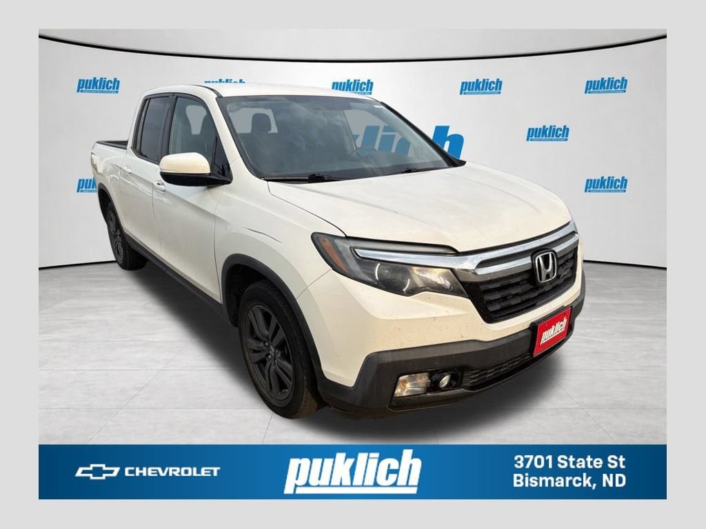 White 2019 Honda Ridgeline Pickup Truck Front-Wheel Drive Automatic