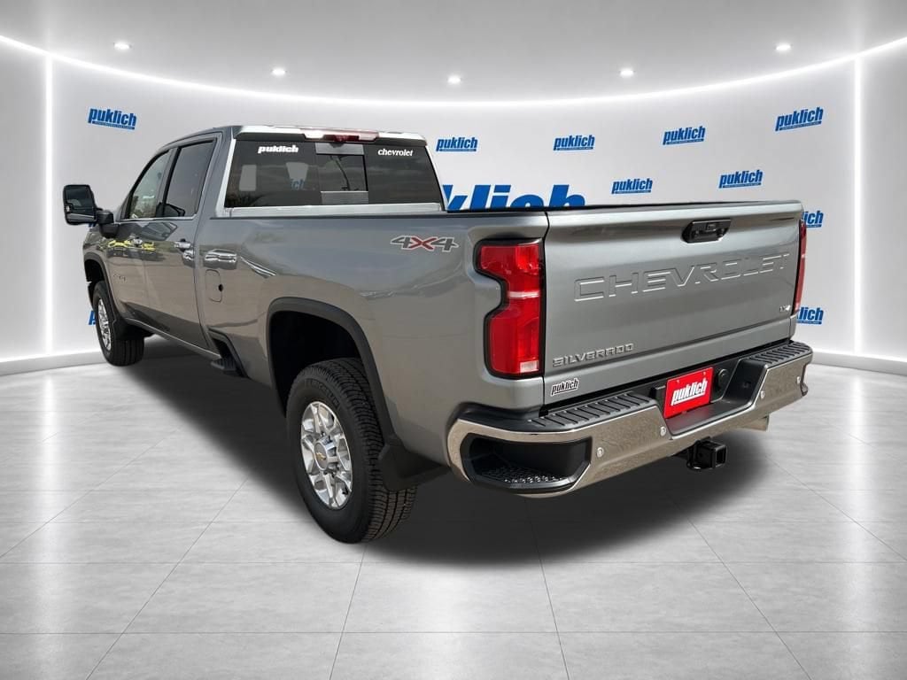 2026 Chevrolet Silverado 2500 HD LTZ - Photo 10