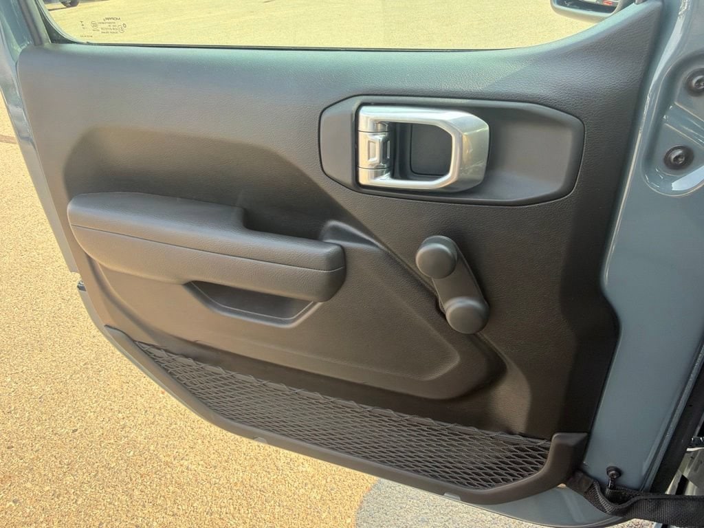 2024 Jeep Gladiator Sport - Photo 20