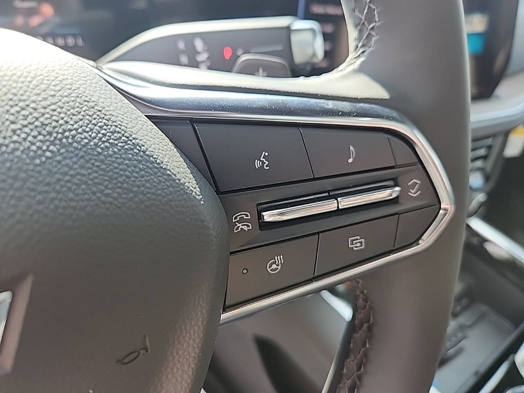 2026 Chevrolet Suburban High Country - Photo 13