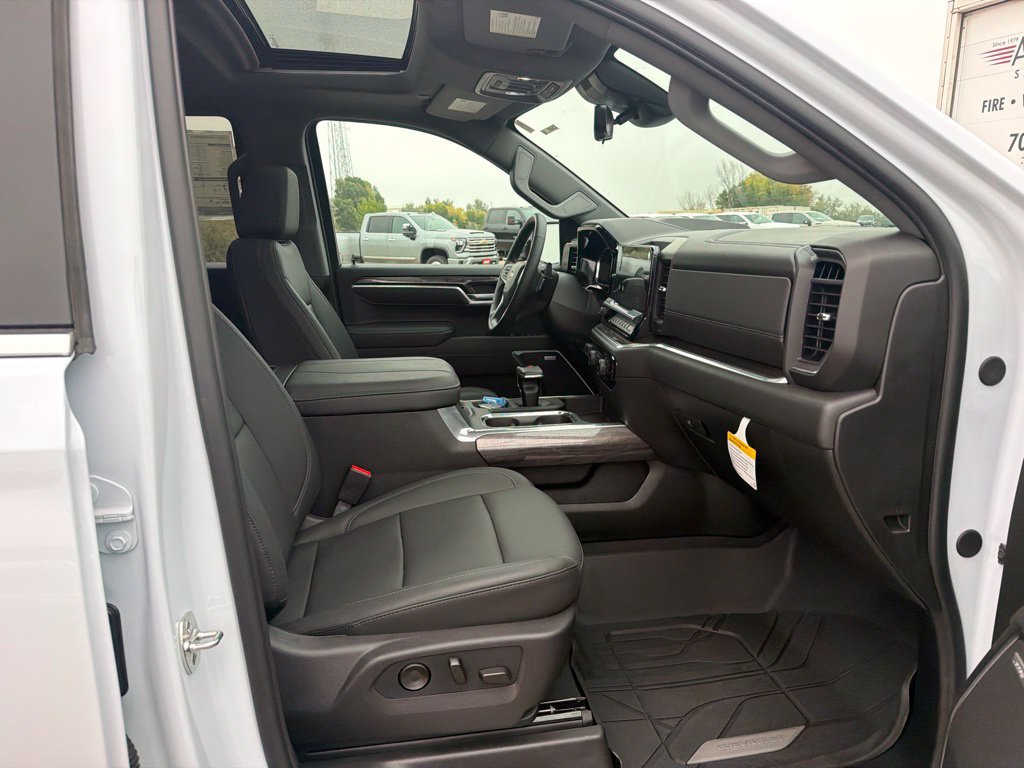 2026 Chevrolet Silverado 1500 LTZ - Photo 42