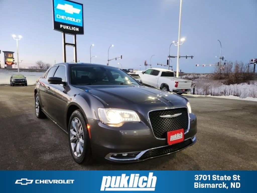 Used 2015 Chrysler 300 Limited