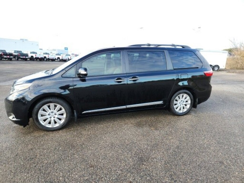 Used 2015 Toyota Sienna XLE 8 Passenger Minivan
