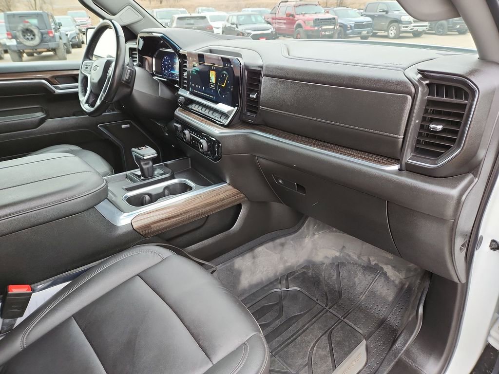 2024 Chevrolet Silverado 1500 RST - Photo 28