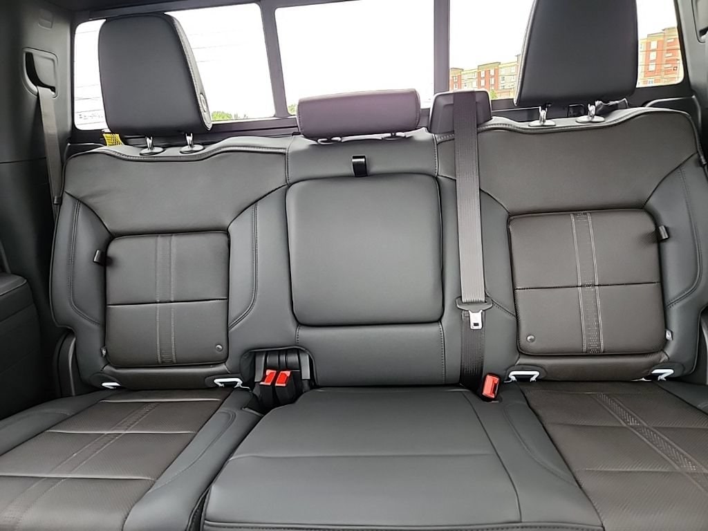 2026 Chevrolet Silverado 2500 HD High Country - Photo 45