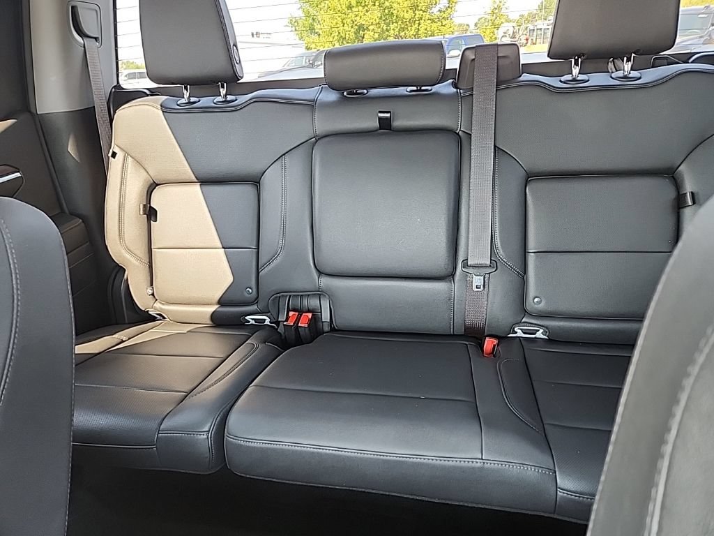 2023 GMC Sierra 1500 SLT - Photo 32