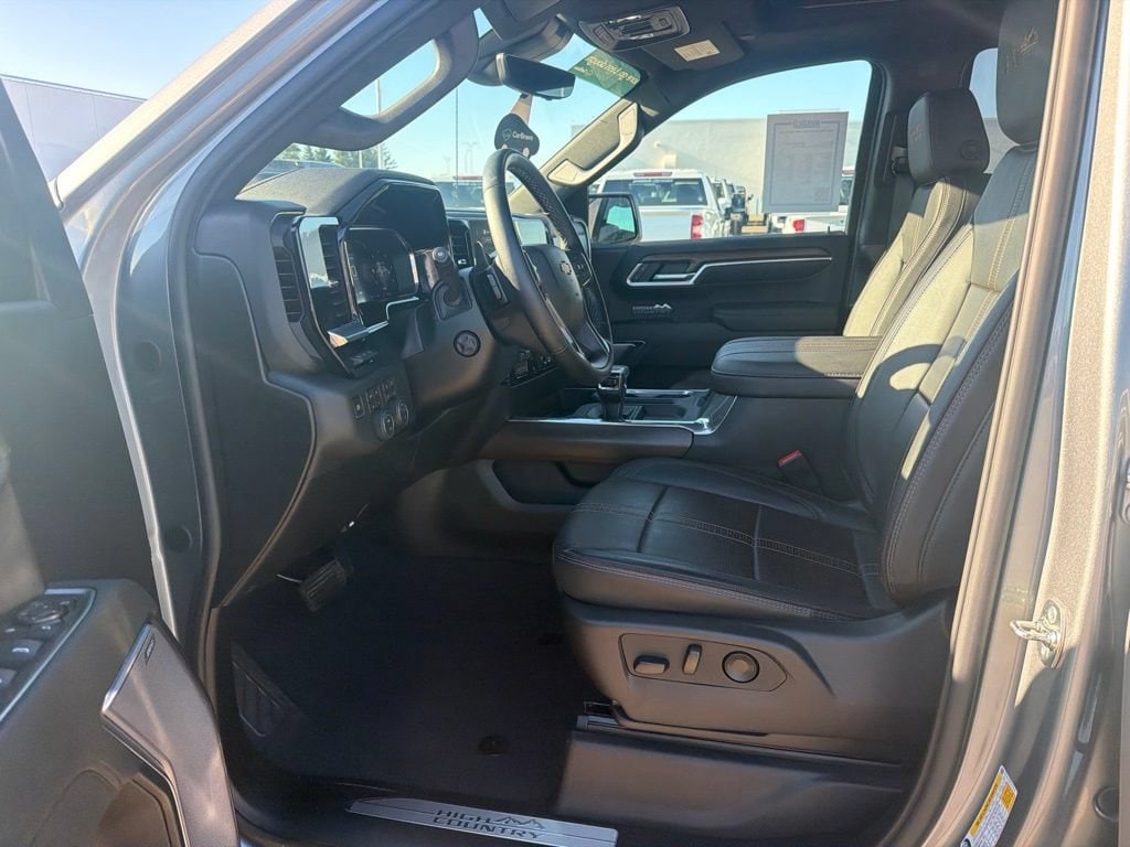 2026 Chevrolet Silverado 1500 High Country - Photo 31