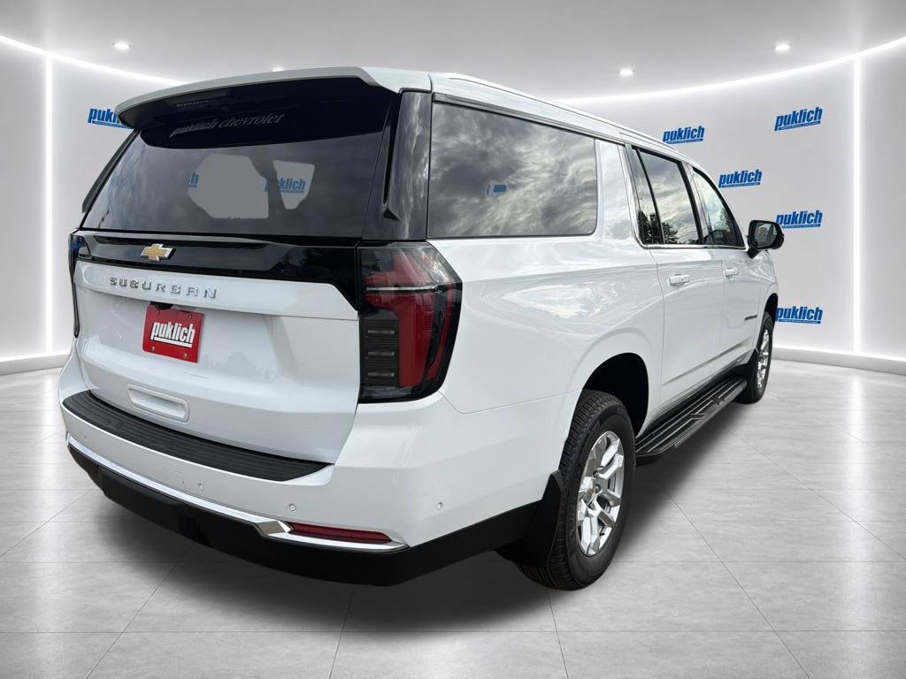 2026 Chevrolet Suburban LS - Photo 7