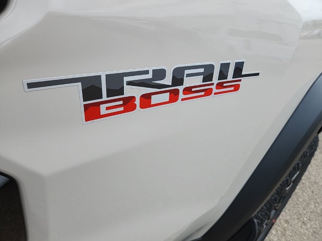 2026 Chevrolet Colorado Trail Boss - Photo 46